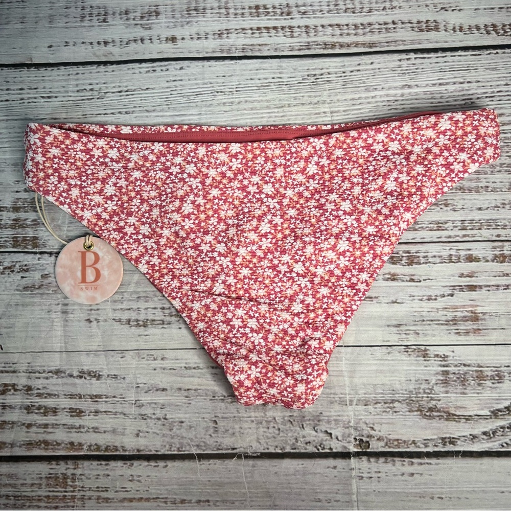 B Swim Rip Tide Hipster Medium Ditsy Floral Low Rise Mid Minimal Coverage NEW - Picture 2 of 8